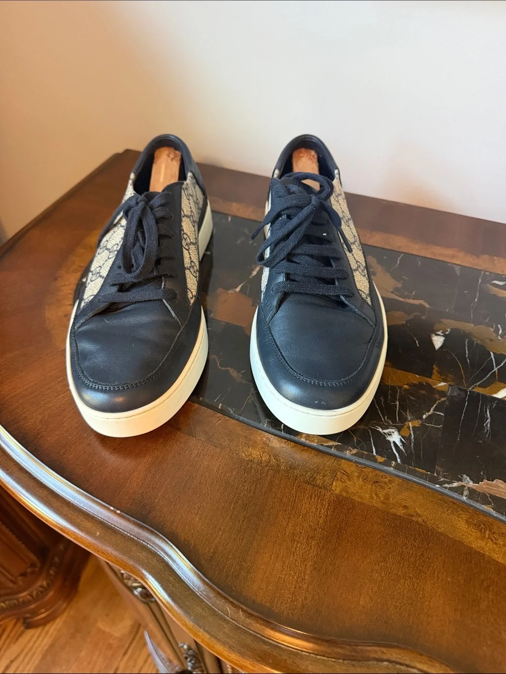 Gucci Men’s Beige GG Canvas & Black Leather Low-Top Sneakers